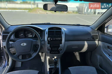 Седан Kia Cerato 2008 в 