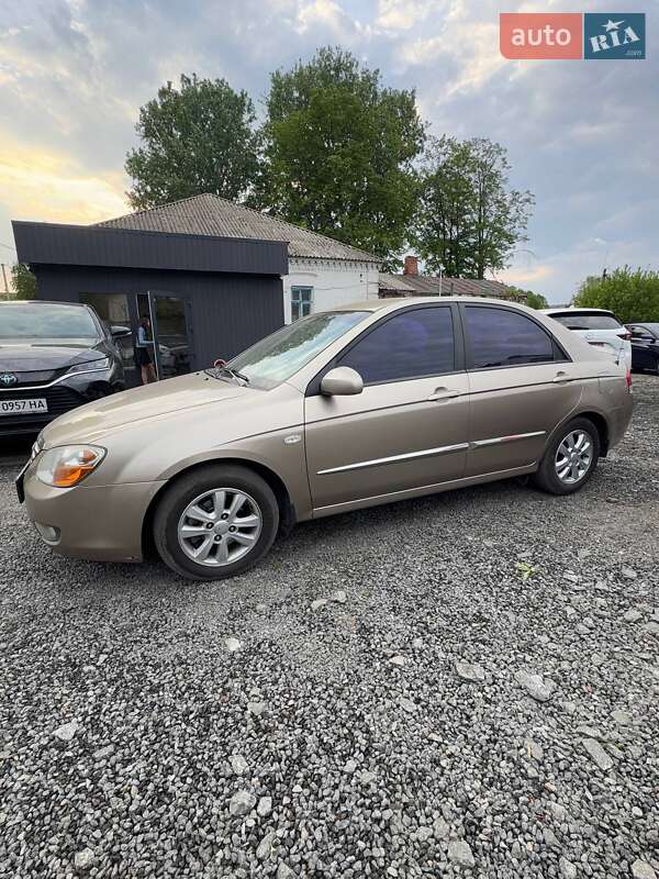 Седан Kia Cerato 2008 в Новомиргороде