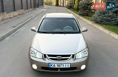 Седан Kia Cerato 2006 в 