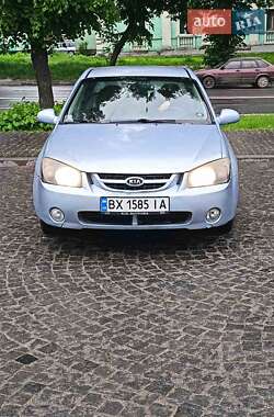 Седан Kia Cerato 2006 в Хмельницком