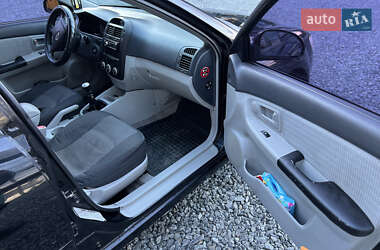 Седан Kia Cerato 2007 в 