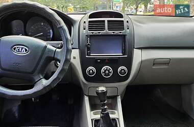 Седан Kia Cerato 2008 в 