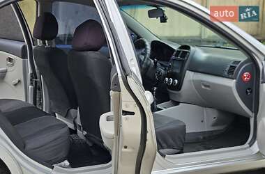 Седан Kia Cerato 2008 в 