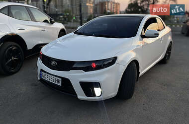 Купе Kia Cerato 2010 в Харкові