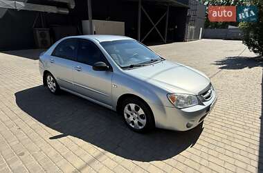 Седан Kia Cerato 2006 в 