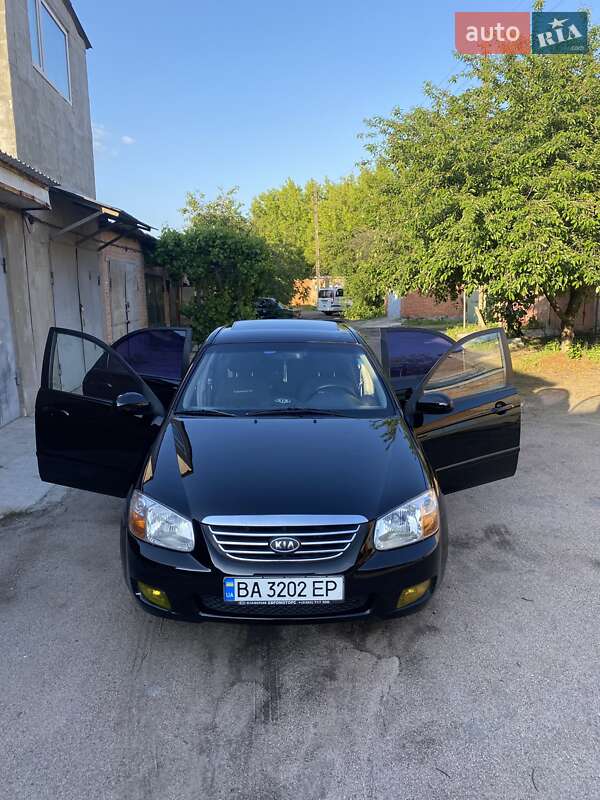 Седан Kia Cerato 2008 в 