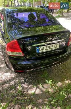 Седан Kia Cerato 2008 в 