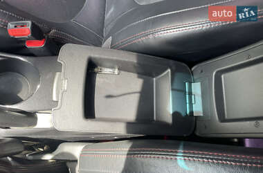 Купе Kia Cerato 2011 в 