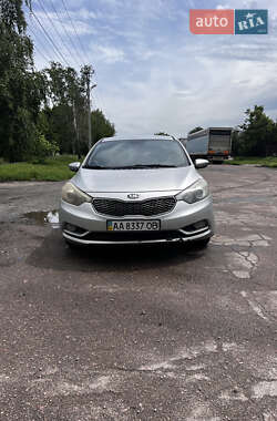 Седан Kia Cerato 2013 в Києві