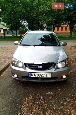 Хэтчбек Kia Cerato 2004 в Нежине