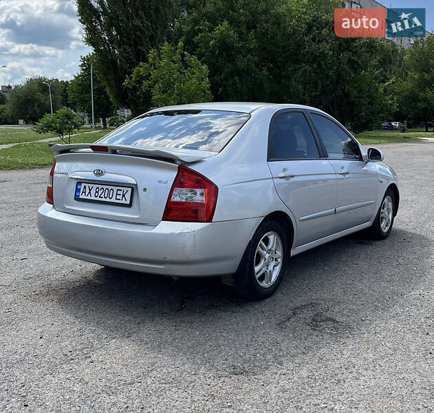 Седан Kia Cerato 2006 в Харькове