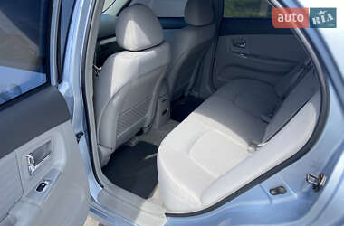 Седан Kia Cerato 2007 в 