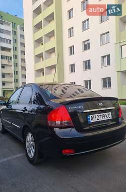 Седан Kia Cerato 2007 в 