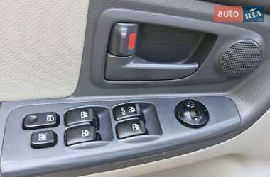 Седан Kia Cerato 2006 в 