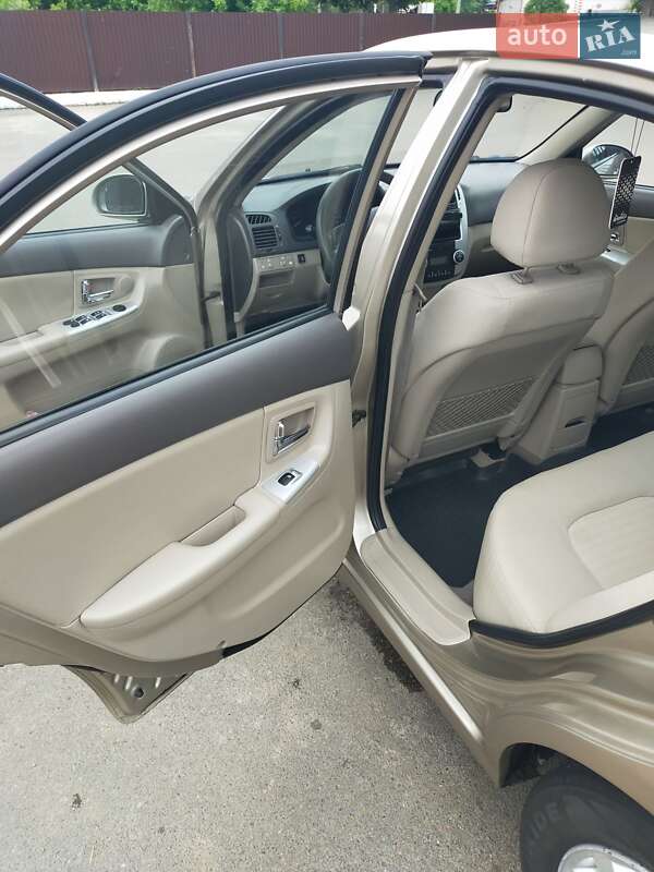 Седан Kia Cerato 2007 в Мене