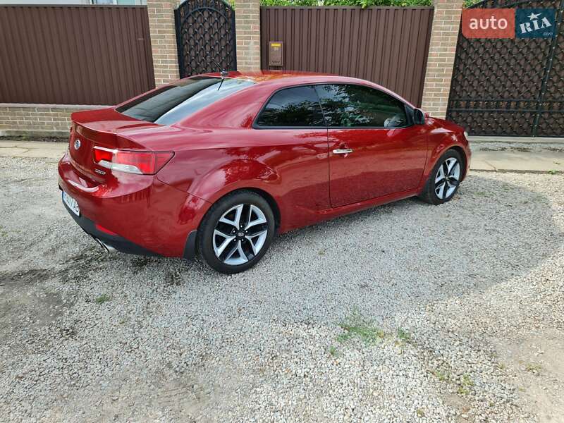 Купе Kia Cerato 2011 в Вільнянську