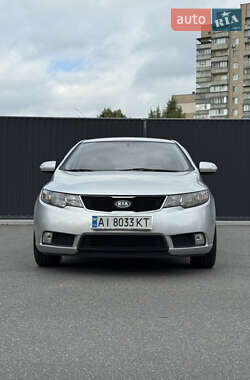 Седан Kia Cerato 2009 в Києві