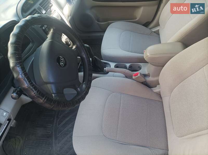 Седан Kia Cerato 2005 в Одессе фото 10 Седан Kia Cerato 2005 в Одессе