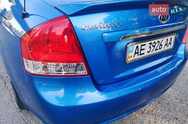 Седан Kia Cerato 2008 в 