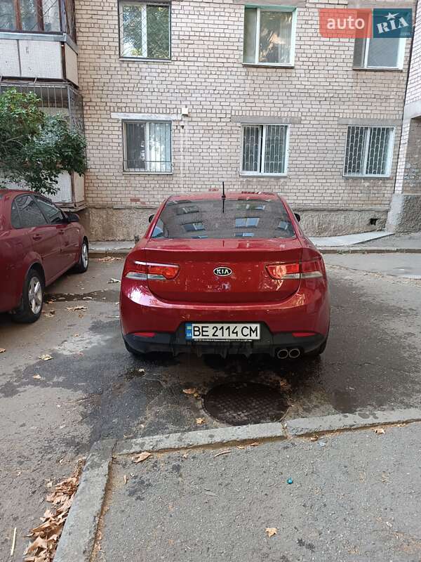 Купе Kia Cerato 2011 в Миколаєві