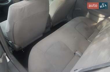 Седан Kia Cerato 2006 в 