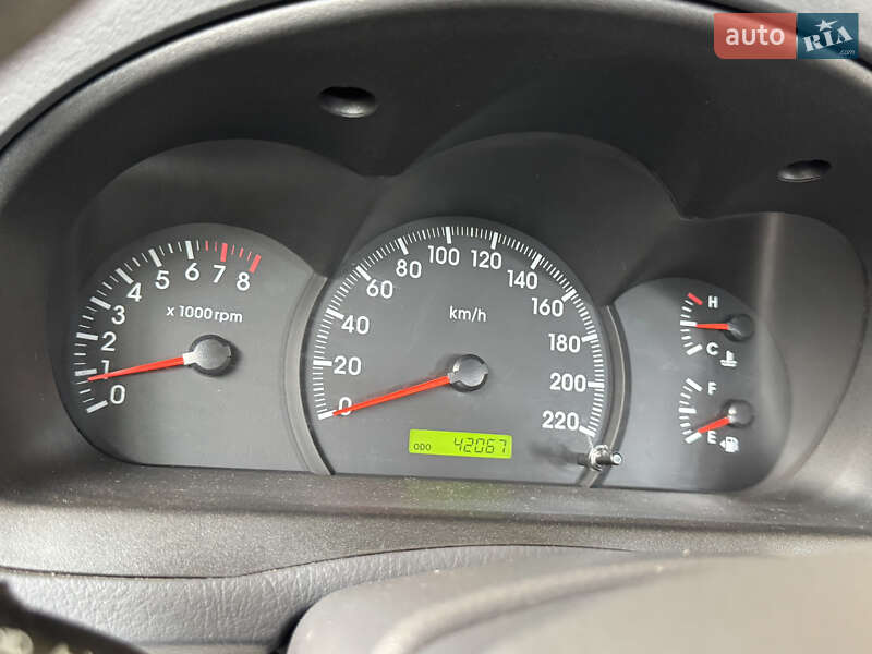 Хетчбек Kia Cerato 2006 в Краматорську