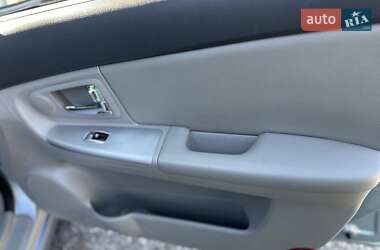Седан Kia Cerato 2008 в 