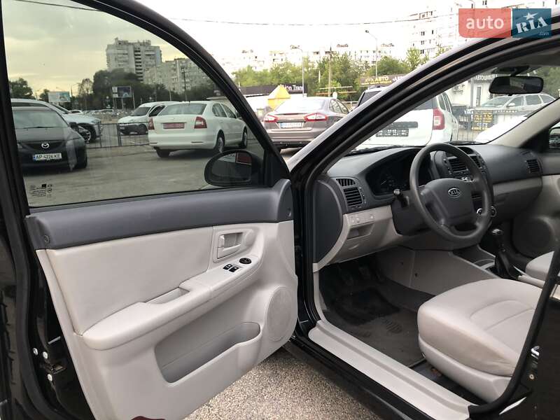 Седан Kia Cerato 2008 в Запоріжжі
