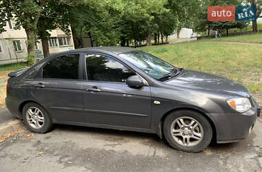 Седан Kia Cerato 2006 в Киеве