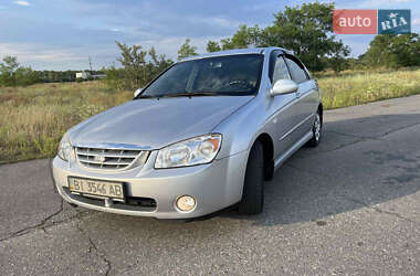 Седан Kia Cerato 2005 в 