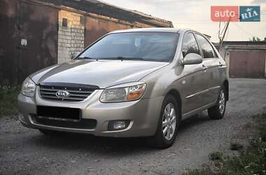Седан Kia Cerato 2007 в Днепре