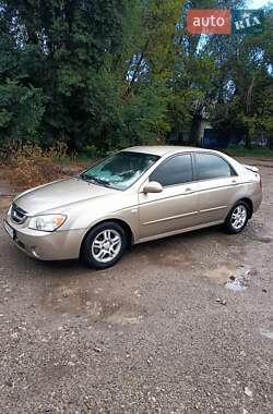 Седан Kia Cerato 2005 в Харькове