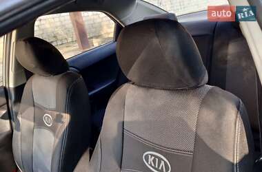 Седан Kia Cerato 2012 в Носівці
