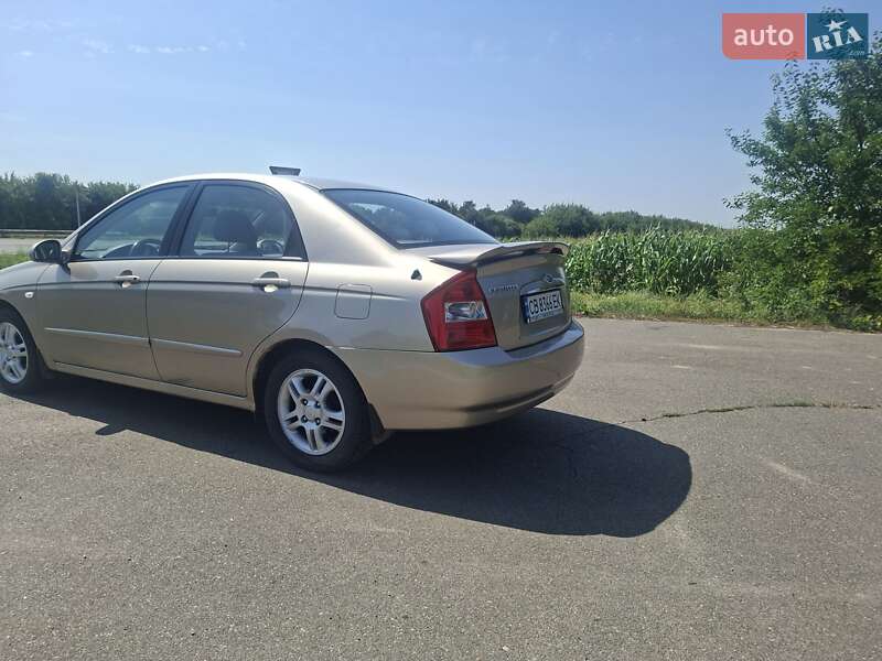 Седан Kia Cerato 2006 в Соснице