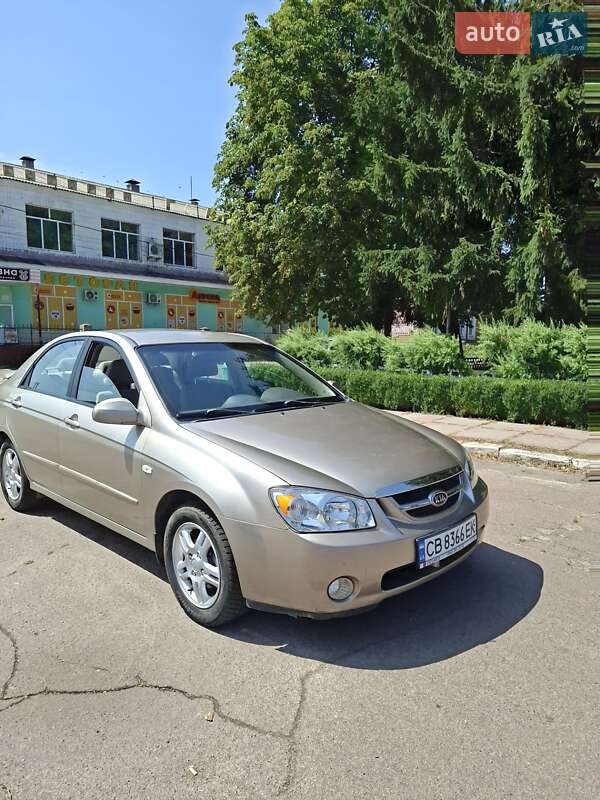 Седан Kia Cerato 2006 в Соснице