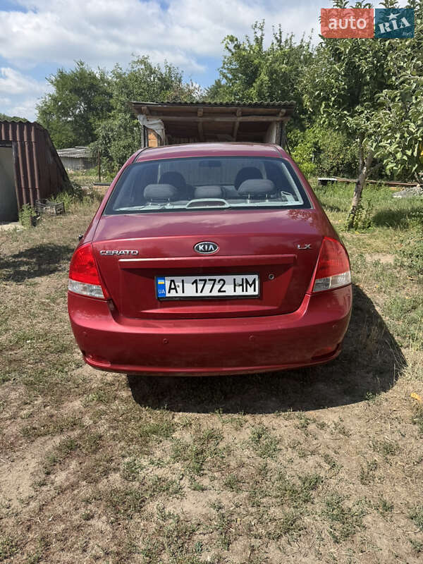 Седан Kia Cerato 2007 в Каневі