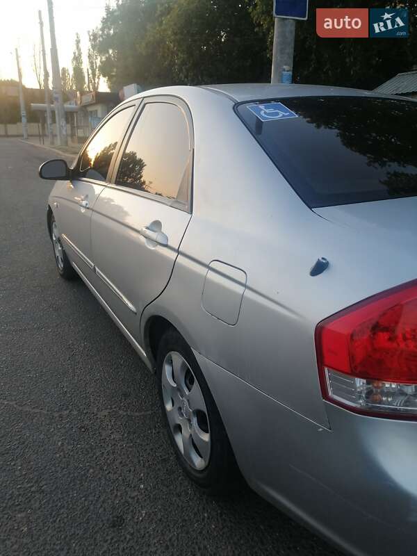 Седан Kia Cerato 2007 в Николаеве