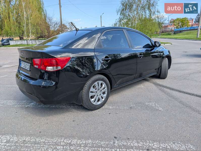 Седан Kia Cerato 2009 в Александрие
