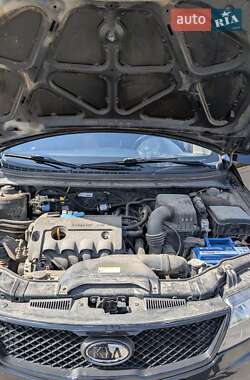 Седан Kia Cerato 2009 в 