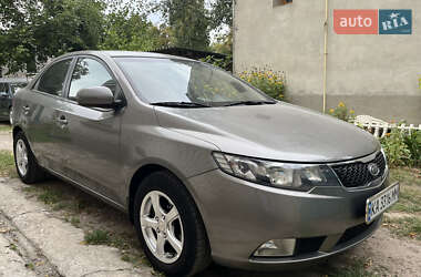 Седан Kia Cerato 2011 в Чернигове