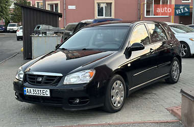 Хэтчбек Kia Cerato 2006 в Киеве