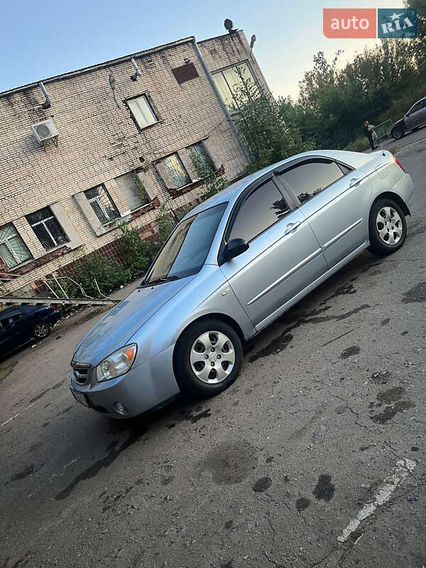 Седан Kia Cerato 2006 в Слов'янську