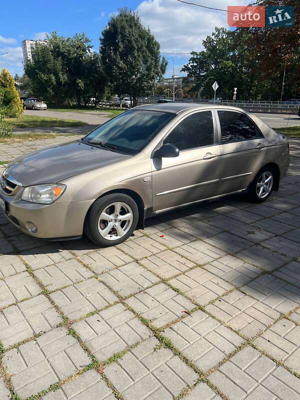 Седан Kia Cerato 2006 в Киеве фото 5 Седан Kia Cerato 2006 в Киеве