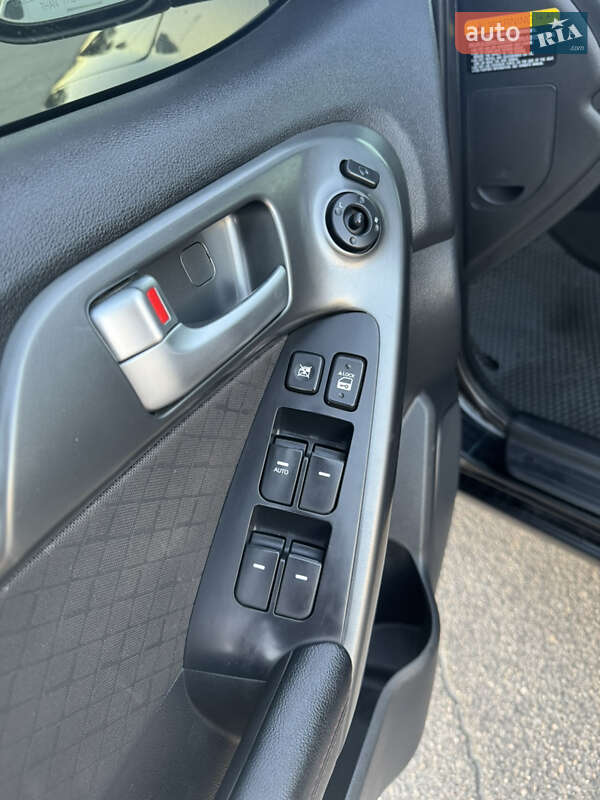 Седан Kia Cerato 2011 в Запорожье фото 15 Седан Kia Cerato 2011 в Запорожье