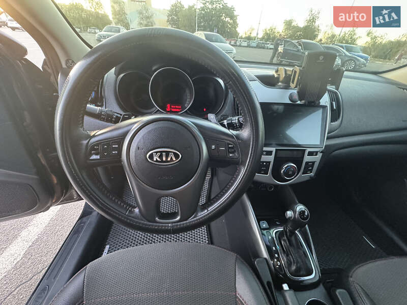 Седан Kia Cerato 2011 в Запорожье фото 16 Седан Kia Cerato 2011 в Запорожье