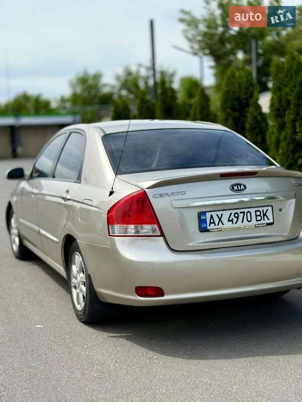 Седан Kia Cerato 2007 в Харькове фото 2 Седан Kia Cerato 2007 в Харькове
