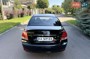 Седан Kia Cerato 2008 в Києві