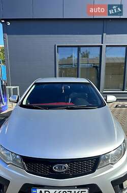 Купе Kia Cerato 2010 в Запорожье
