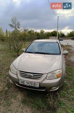 Седан Kia Cerato 2007 в Днепре