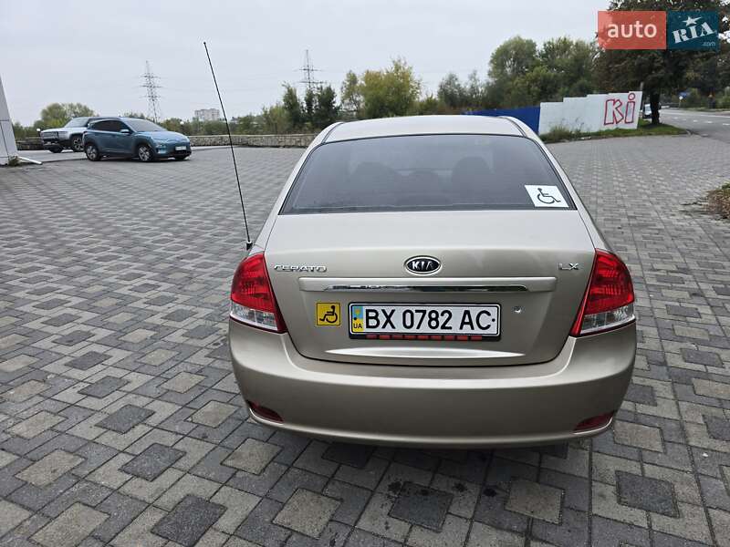 Хэтчбек Kia Cerato 2008 в Хмельницком фото 6 Хэтчбек Kia Cerato 2008 в Хмельницком